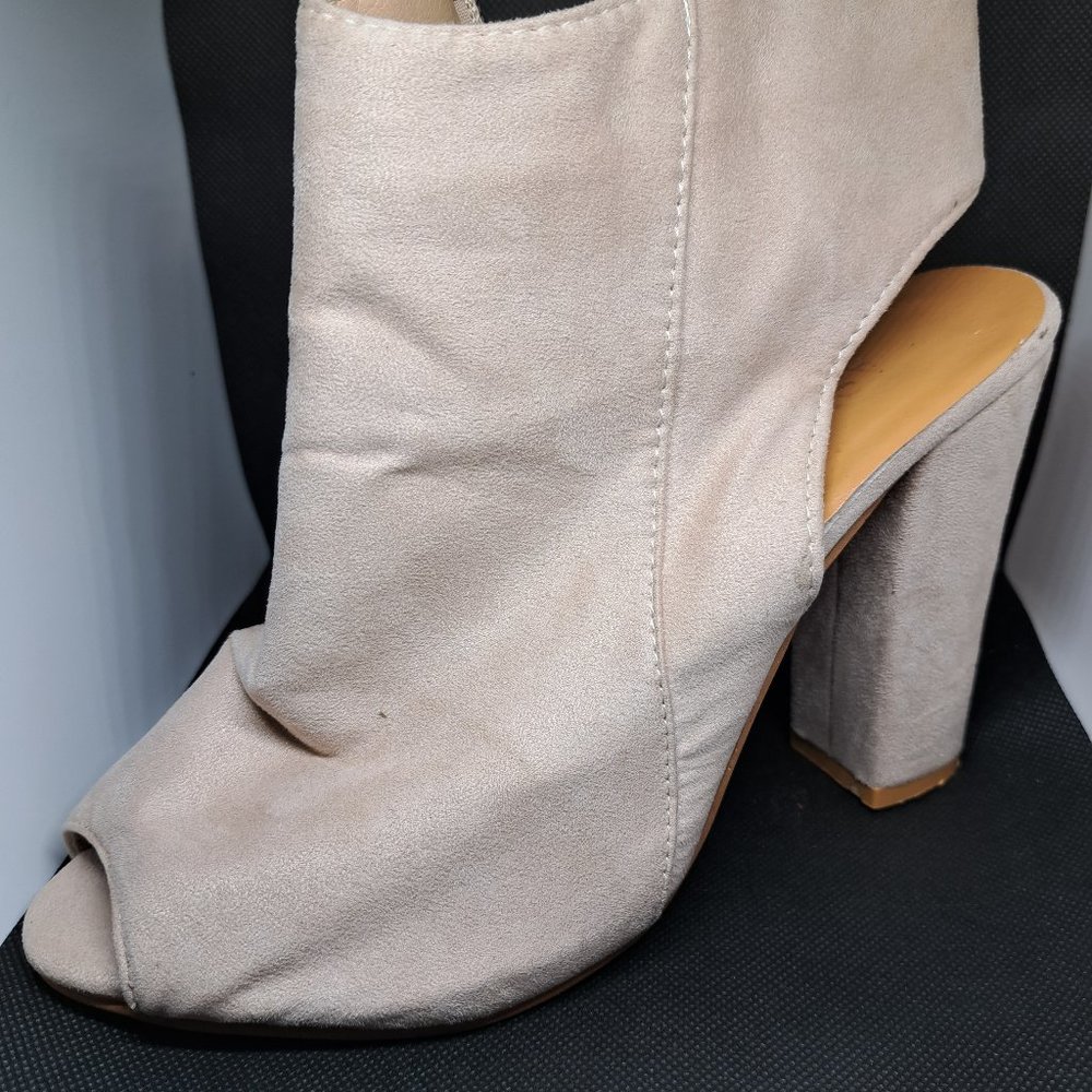 Fashion Bug Peeptoe Booties